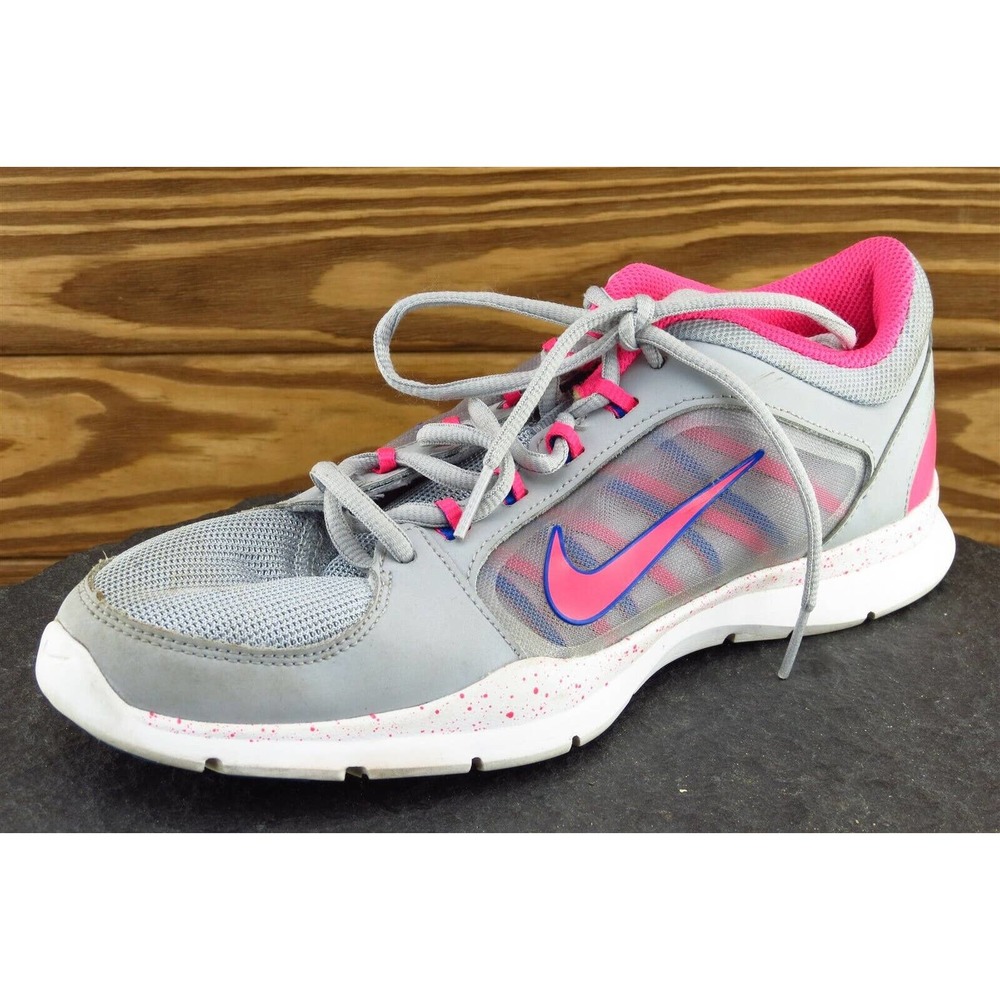 Nike Women's Gray and Pink Athletic Shoes